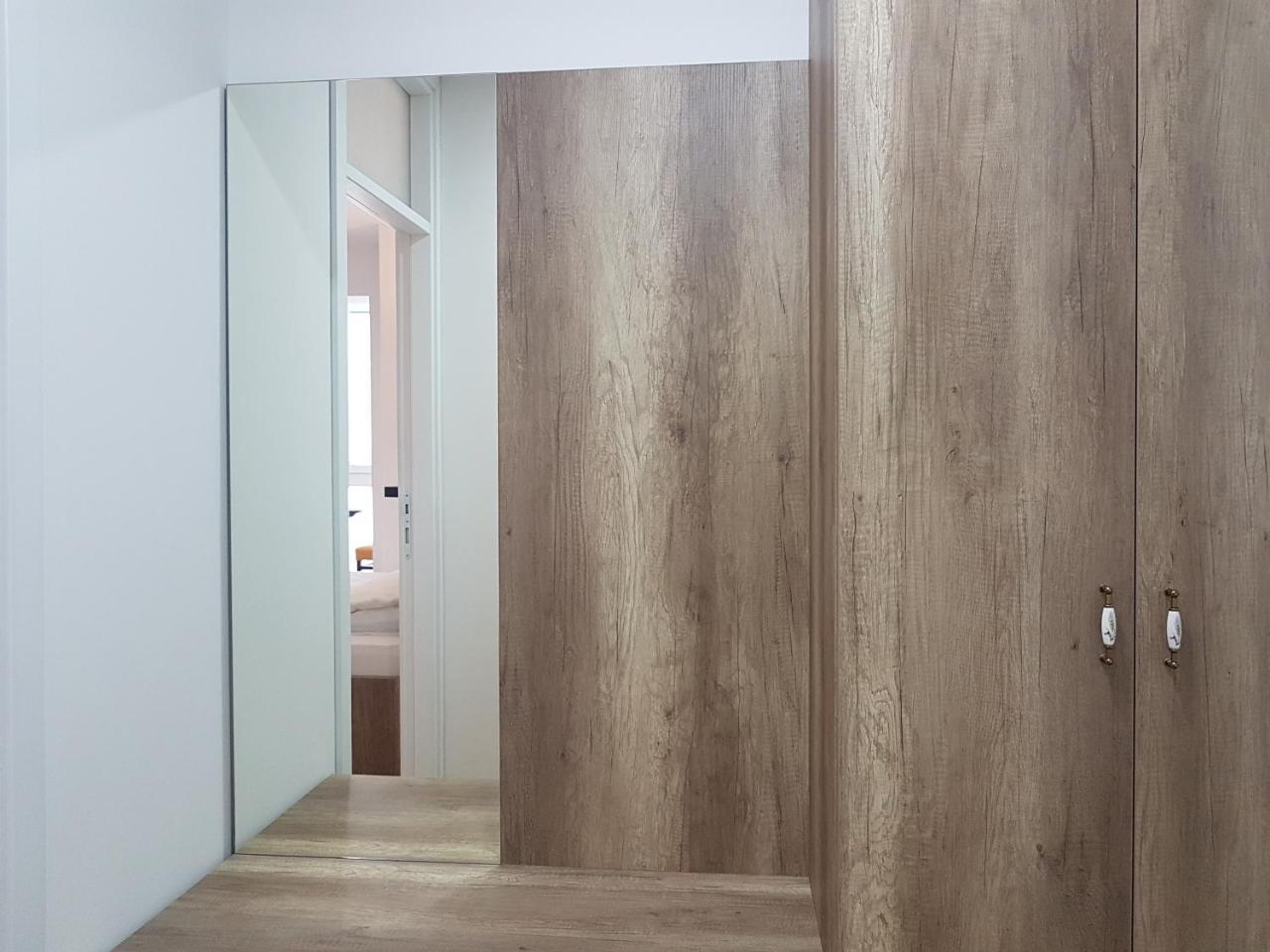 Apartman Simic 2 Valjevo Eksteriør bilde